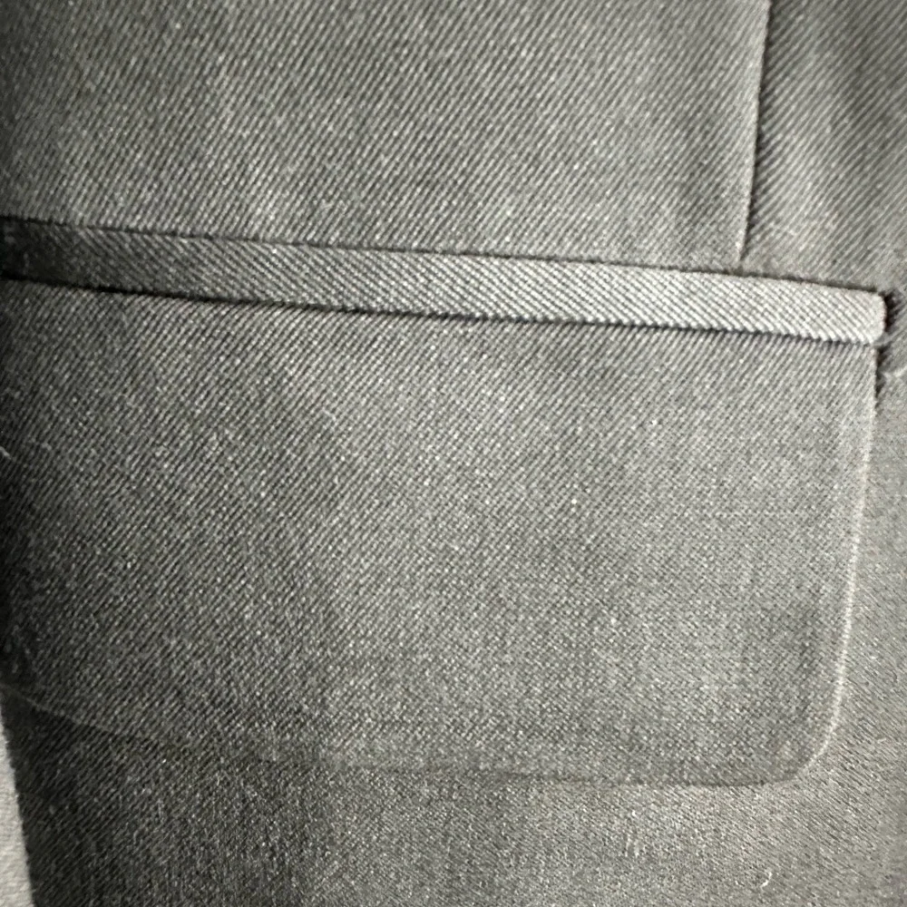 N/A charcoal gray